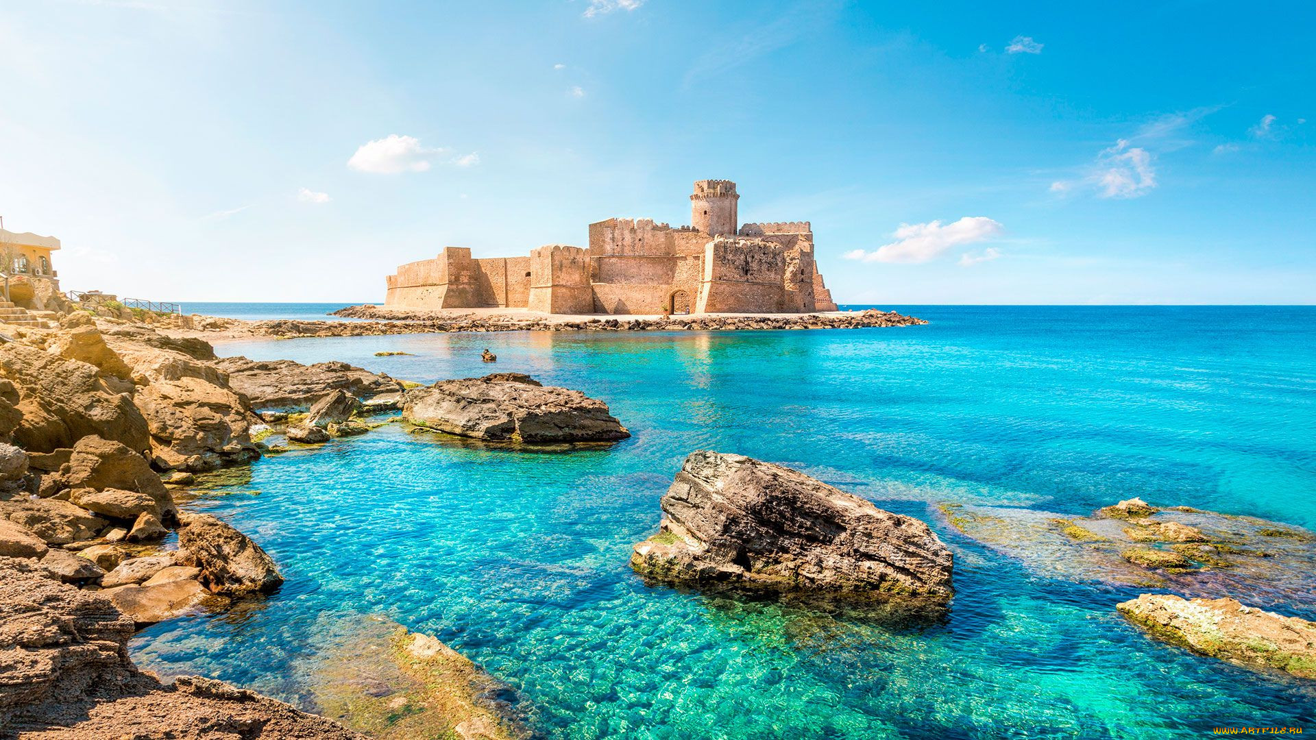 le castella at capo rizzuto,  calabria,  italy, ,  , isola, di, capo, rizzuto, calabria, le, castella, , , , , , 